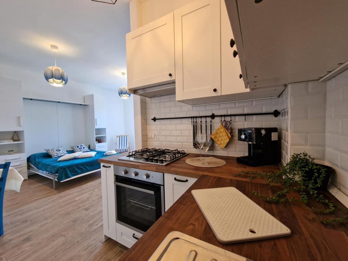 650 Metri Dal Mare - Wifi - Terrazzo - Piscina - A/C Appartamento Pietra Ligure Esterno foto