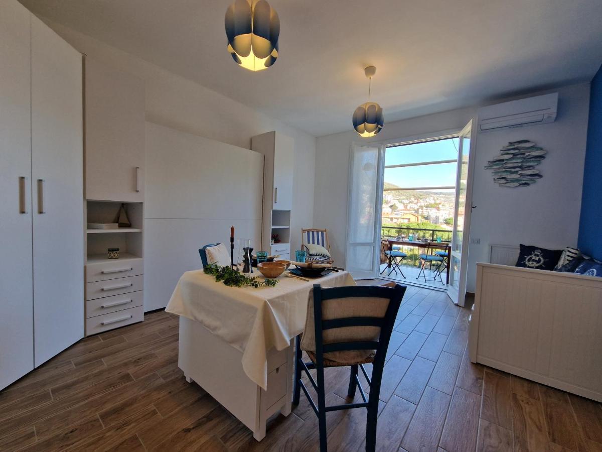 650 Metri Dal Mare - Wifi - Terrazzo - Piscina - A/C Appartamento Pietra Ligure Esterno foto