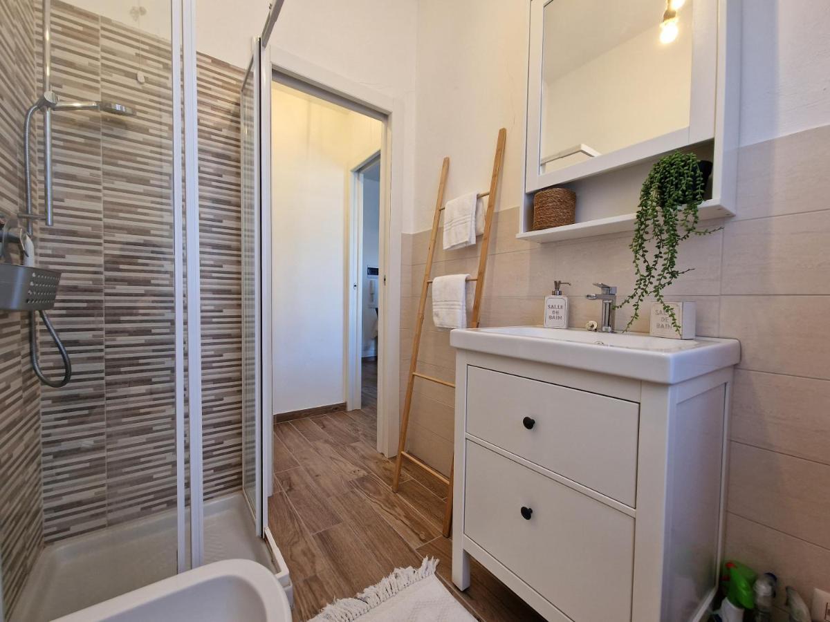 650 Metri Dal Mare - Wifi - Terrazzo - Piscina - A/C Appartamento Pietra Ligure Esterno foto
