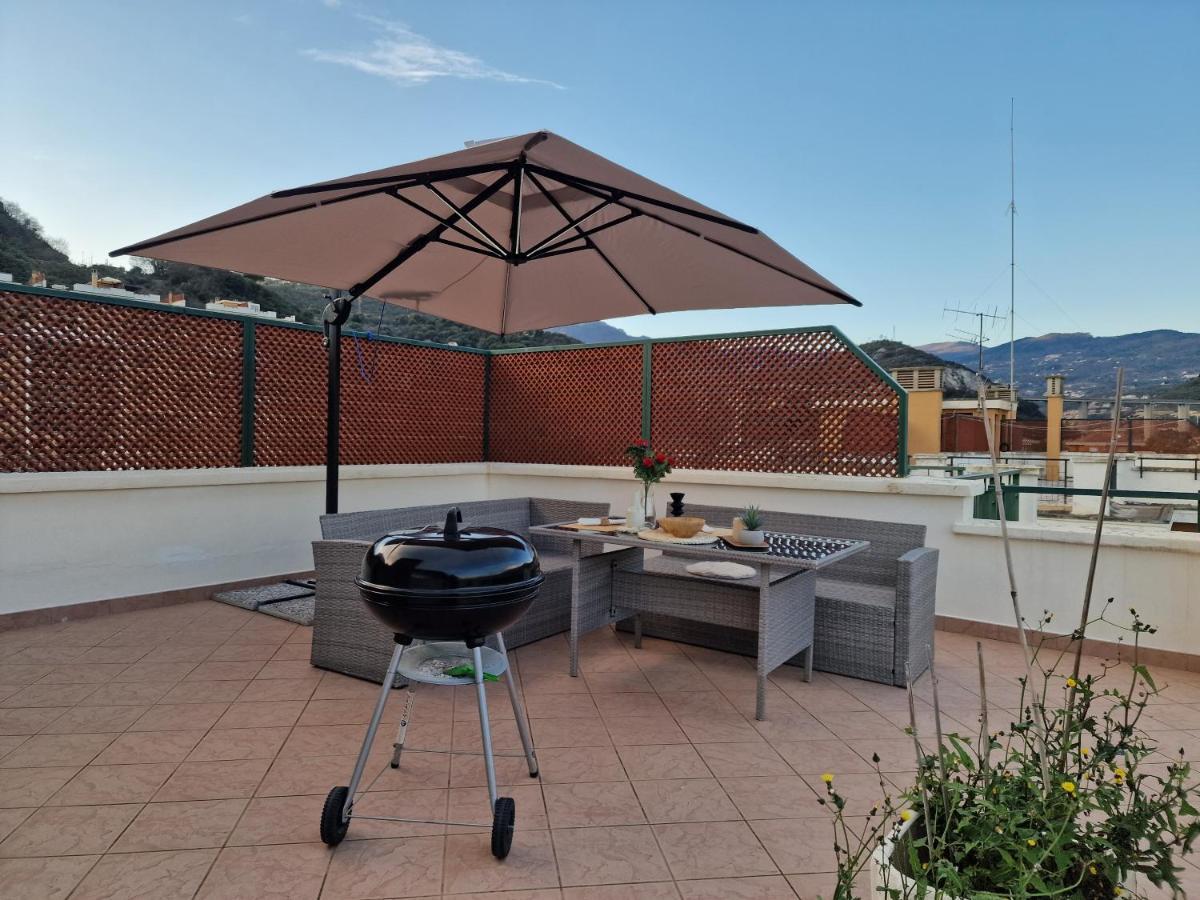 650 Metri Dal Mare - Wifi - Terrazzo - Piscina - A/C Appartamento Pietra Ligure Esterno foto